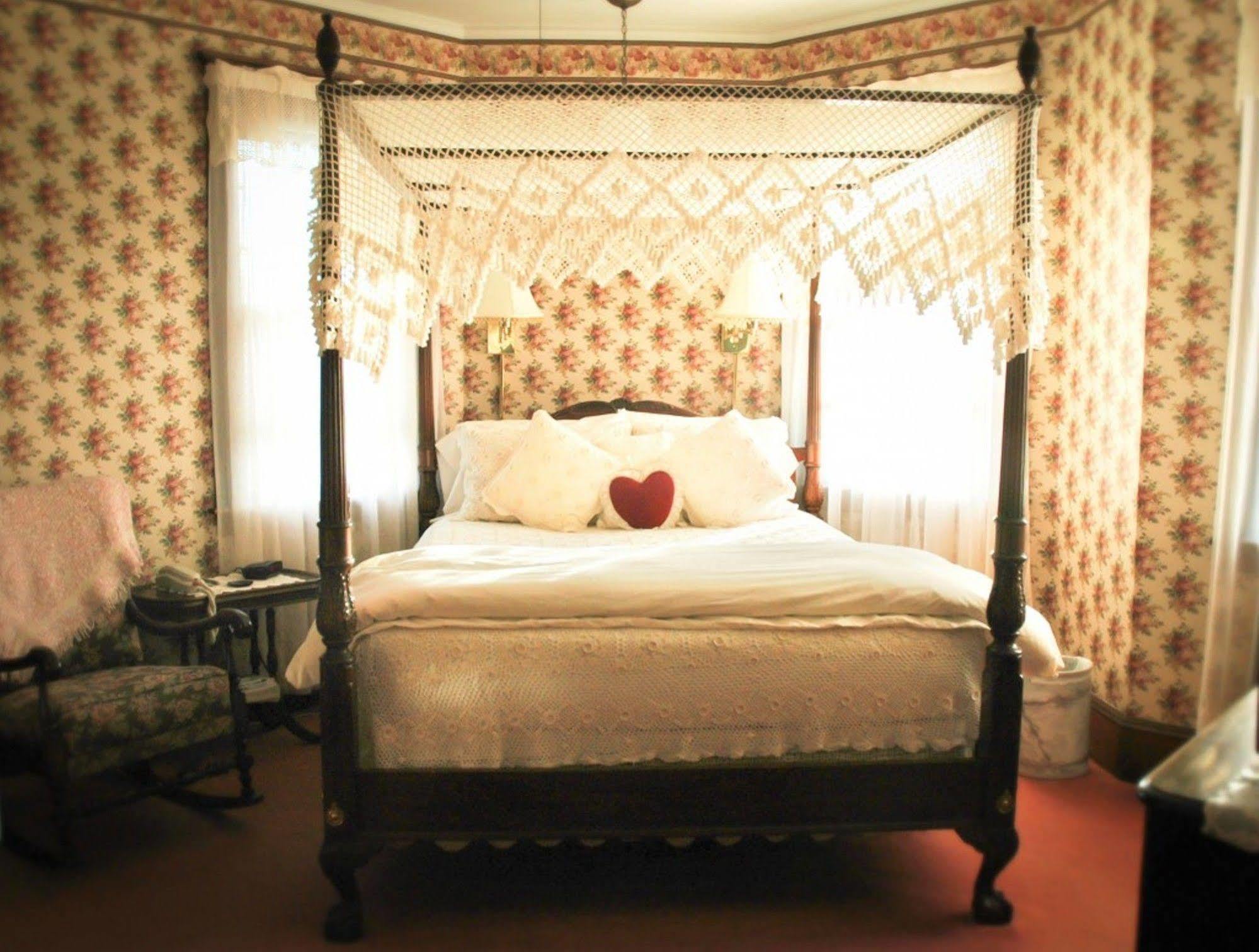 Palmer House Inn Falmouth Extérieur photo