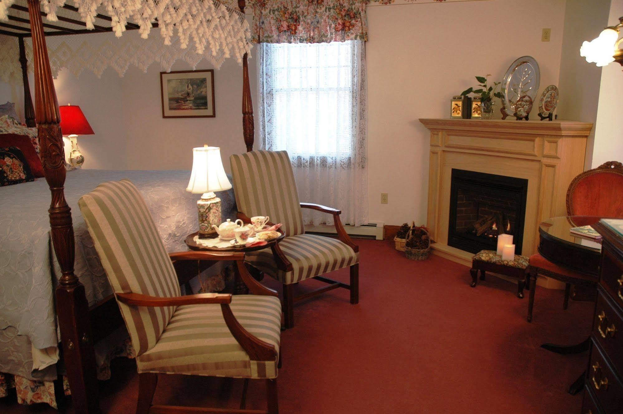 Palmer House Inn Falmouth Extérieur photo