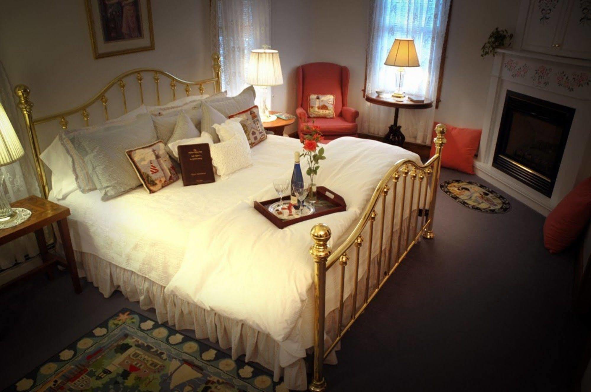 Palmer House Inn Falmouth Extérieur photo