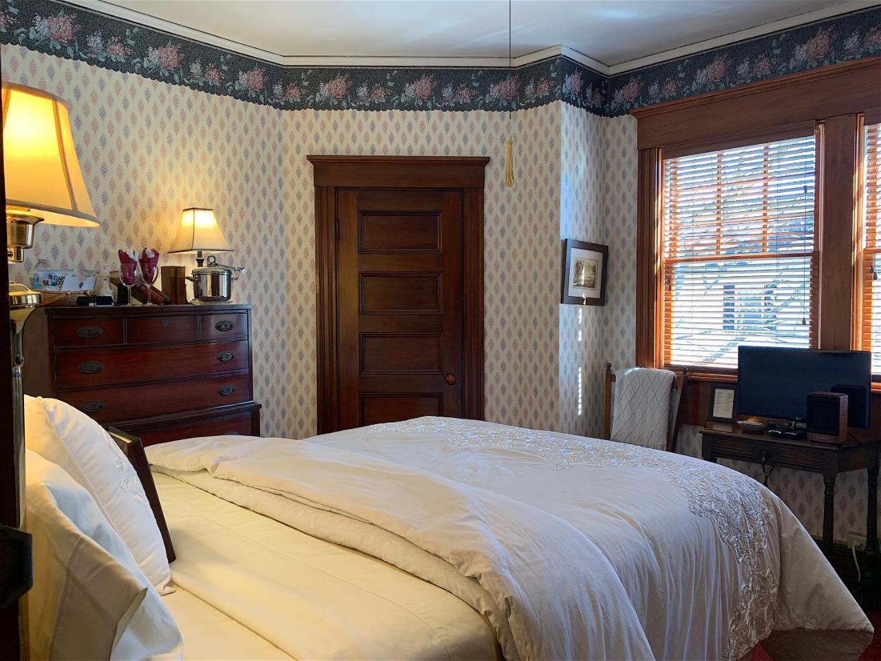 Palmer House Inn Falmouth Extérieur photo
