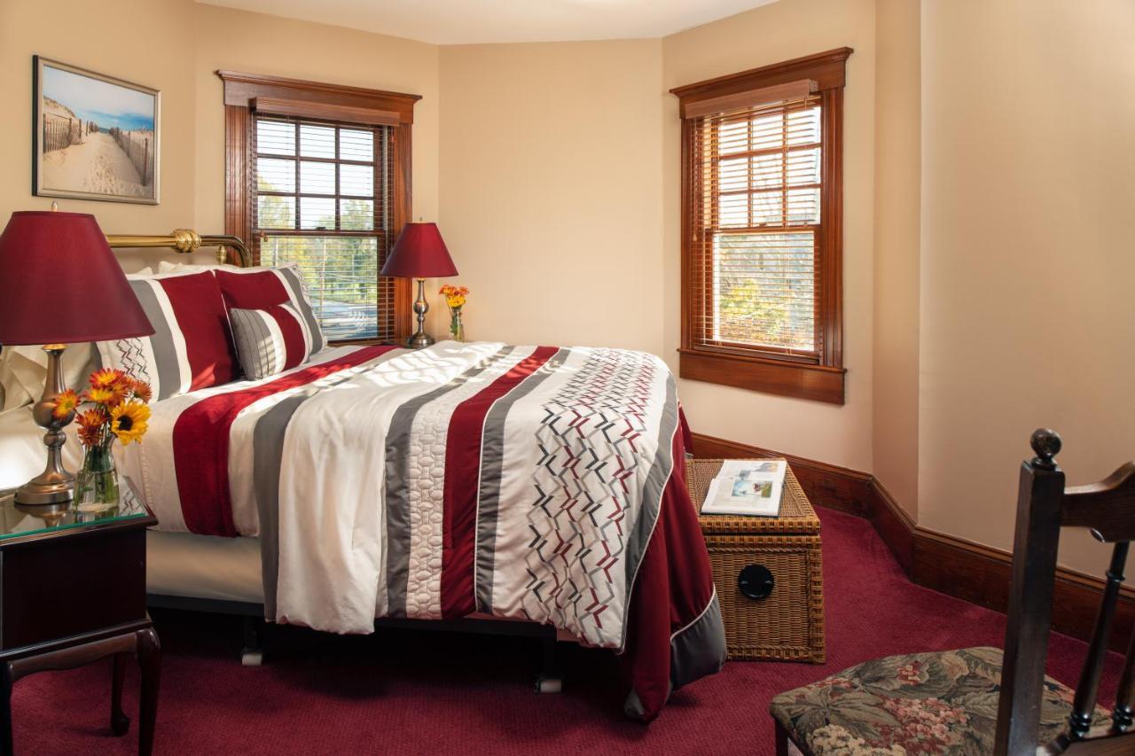 Palmer House Inn Falmouth Extérieur photo